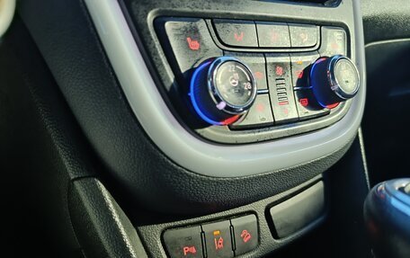 Opel Mokka I, 2014 год, 1 250 000 рублей, 13 фотография