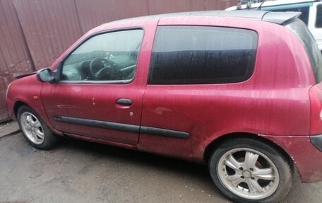 Renault Clio III, 2001 год, 150 000 рублей, 3 фотография