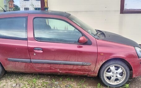 Renault Clio III, 2001 год, 150 000 рублей, 9 фотография