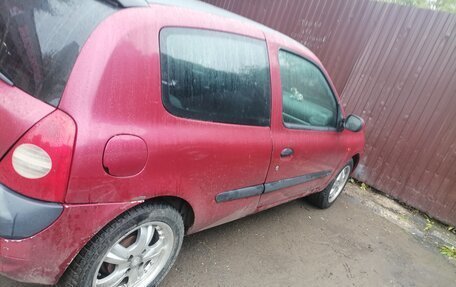 Renault Clio III, 2001 год, 150 000 рублей, 10 фотография