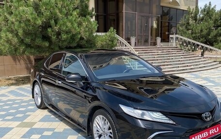 Toyota Camry, 2020 год, 2 750 000 рублей, 5 фотография