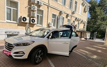 Hyundai Tucson III, 2017 год, 2 000 000 рублей, 2 фотография