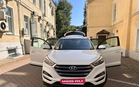 Hyundai Tucson III, 2017 год, 2 000 000 рублей, 3 фотография