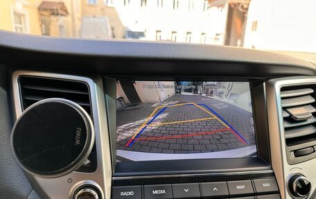 Hyundai Tucson III, 2017 год, 2 000 000 рублей, 14 фотография