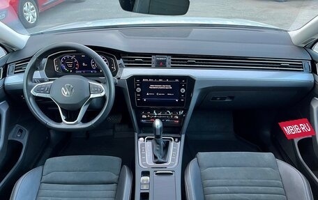 Volkswagen Passat B8 рестайлинг, 2021 год, 2 821 200 рублей, 7 фотография