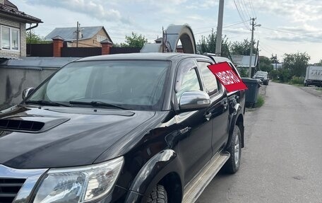 Toyota Hilux VII, 2012 год, 1 850 000 рублей, 2 фотография