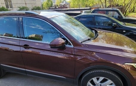 Volkswagen Tiguan II, 2021 год, 3 400 000 рублей, 2 фотография