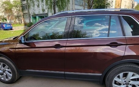 Volkswagen Tiguan II, 2021 год, 3 400 000 рублей, 4 фотография
