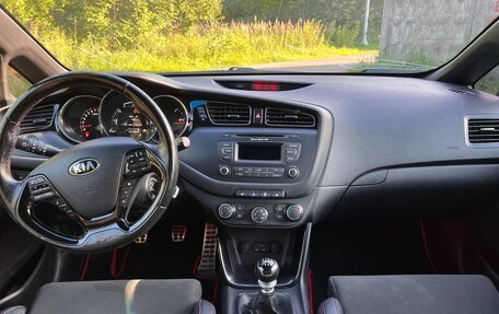 KIA cee'd GT II, 2014 год, 1 300 000 рублей, 16 фотография