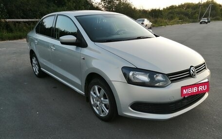 Volkswagen Polo VI (EU Market), 2013 год, 790 000 рублей, 3 фотография