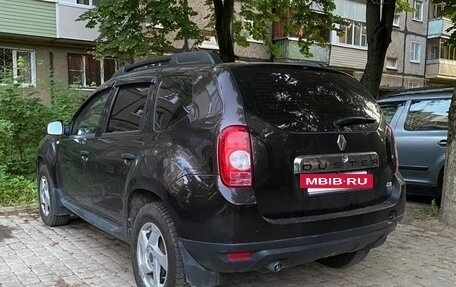 Renault Duster I рестайлинг, 2014 год, 1 050 000 рублей, 4 фотография