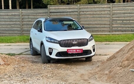 KIA Sorento III Prime рестайлинг, 2018 год, 2 800 000 рублей, 2 фотография