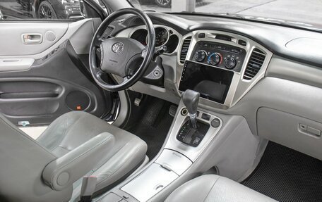 Toyota Highlander III, 2006 год, 1 398 000 рублей, 12 фотография