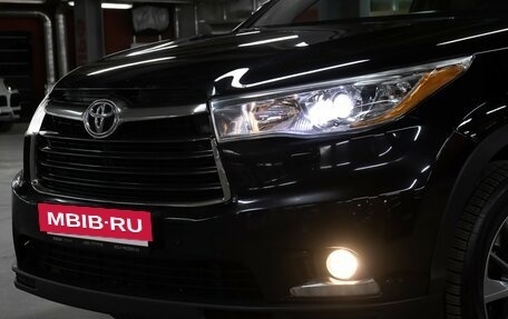 Toyota Highlander III, 2015 год, 2 498 000 рублей, 23 фотография