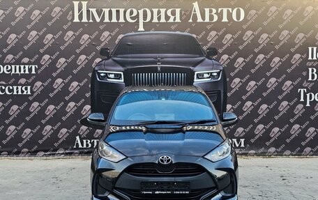 Toyota Yaris, 2020 год, 1 390 000 рублей, 3 фотография