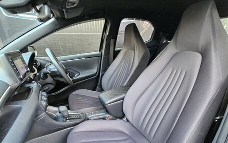 Toyota Yaris, 2020 год, 1 390 000 рублей, 33 фотография