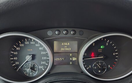 Mercedes-Benz M-Класс, 2010 год, 1 500 000 рублей, 10 фотография