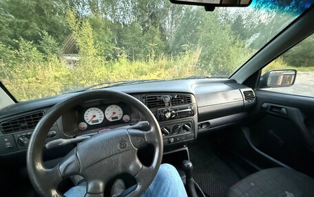 Volkswagen Golf III, 1997 год, 155 000 рублей, 11 фотография