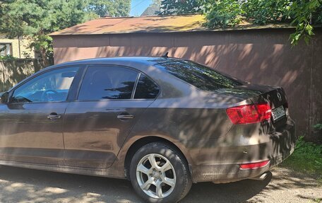 Volkswagen Jetta VI, 2012 год, 870 000 рублей, 4 фотография
