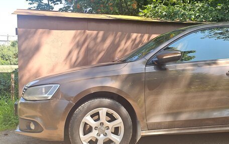 Volkswagen Jetta VI, 2012 год, 870 000 рублей, 2 фотография