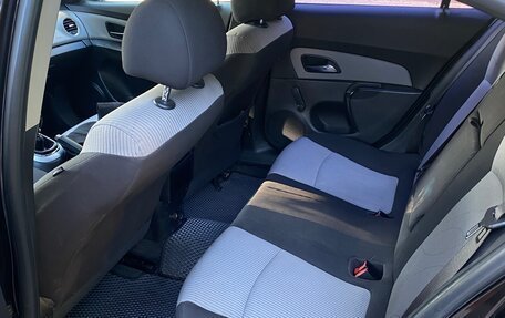 Chevrolet Cruze II, 2015 год, 700 000 рублей, 8 фотография