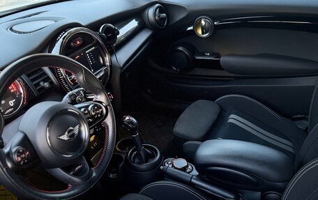 MINI Hatch, 2017 год, 2 350 000 рублей, 11 фотография