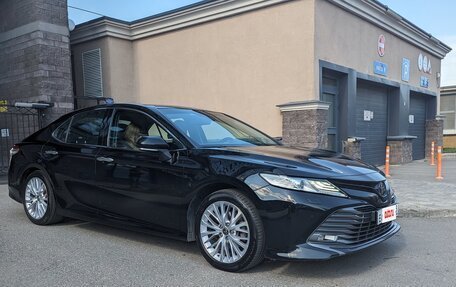 Toyota Camry, 2020 год, 3 150 000 рублей, 4 фотография
