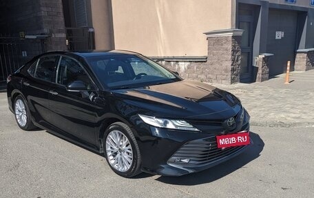Toyota Camry, 2020 год, 3 150 000 рублей, 9 фотография