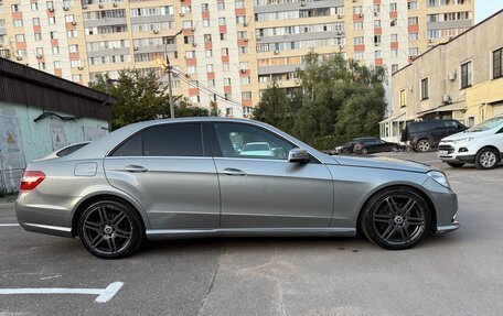 Mercedes-Benz E-Класс, 2010 год, 1 200 000 рублей, 2 фотография