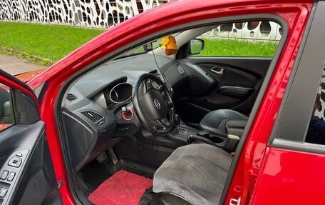 Hyundai ix35 I рестайлинг, 2012 год, 1 100 000 рублей, 11 фотография