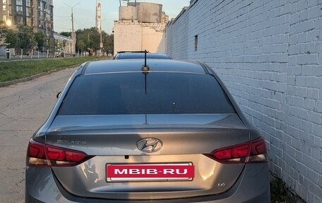 Hyundai Solaris II рестайлинг, 2018 год, 1 290 000 рублей, 3 фотография