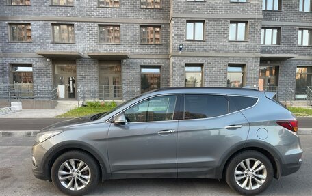 Hyundai Santa Fe III рестайлинг, 2017 год, 1 850 000 рублей, 2 фотография