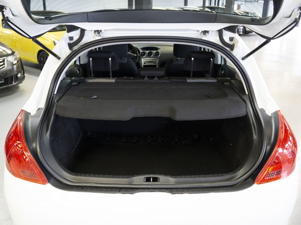 Peugeot 308, 2011 год, 429 000 рублей, 7 фотография