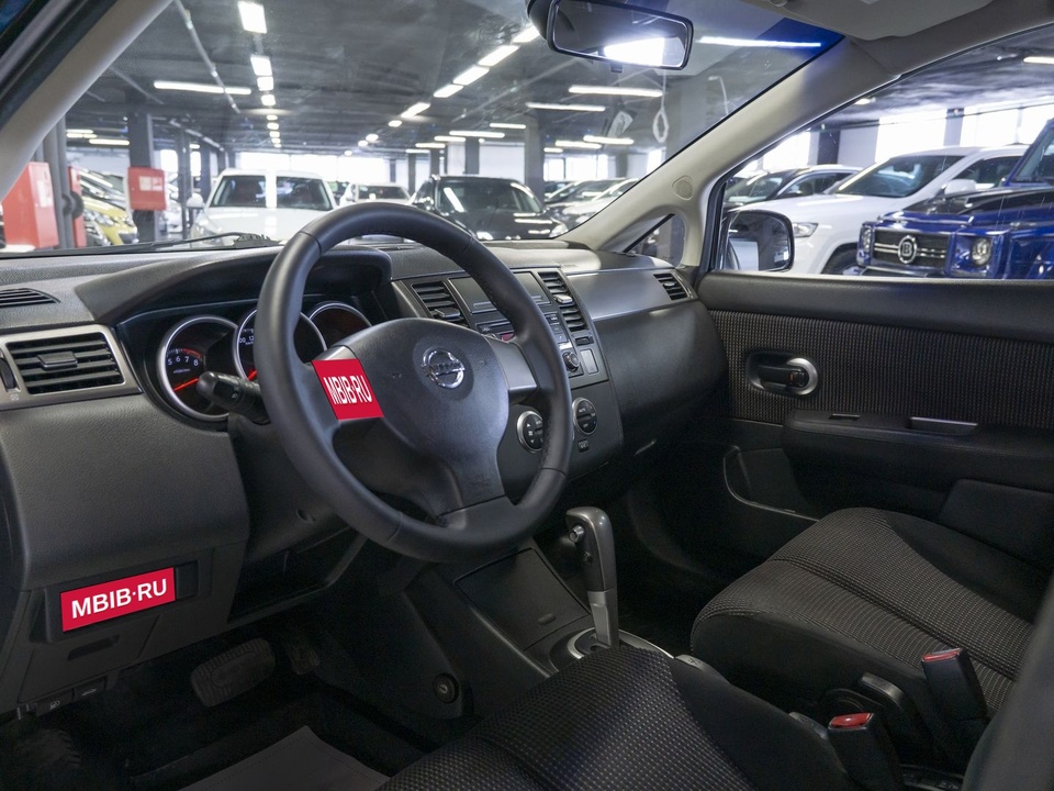 Nissan Tiida, 2013 год, 749 000 рублей, 7 фотография