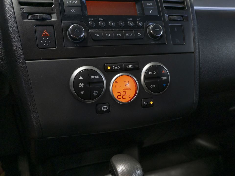 Nissan Tiida, 2013 год, 749 000 рублей, 14 фотография