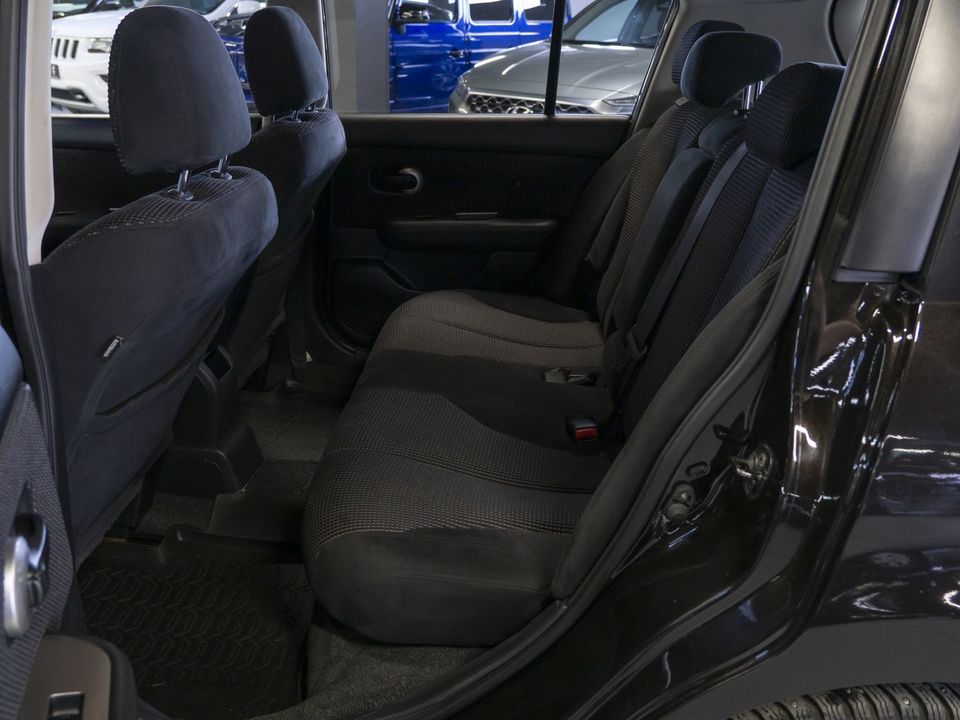 Nissan Tiida, 2013 год, 749 000 рублей, 12 фотография