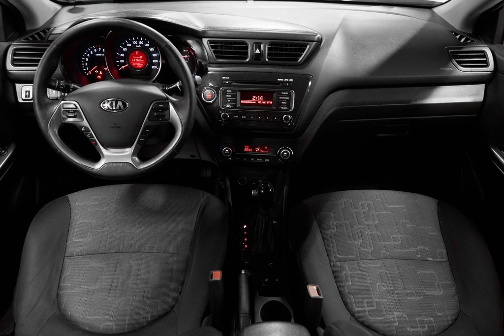 KIA Rio, 2015 год, 729 000 рублей, 8 фотография
