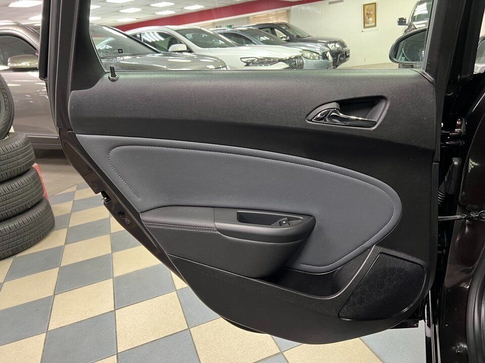 Opel Astra, 2013 год, 719 000 рублей, 23 фотография