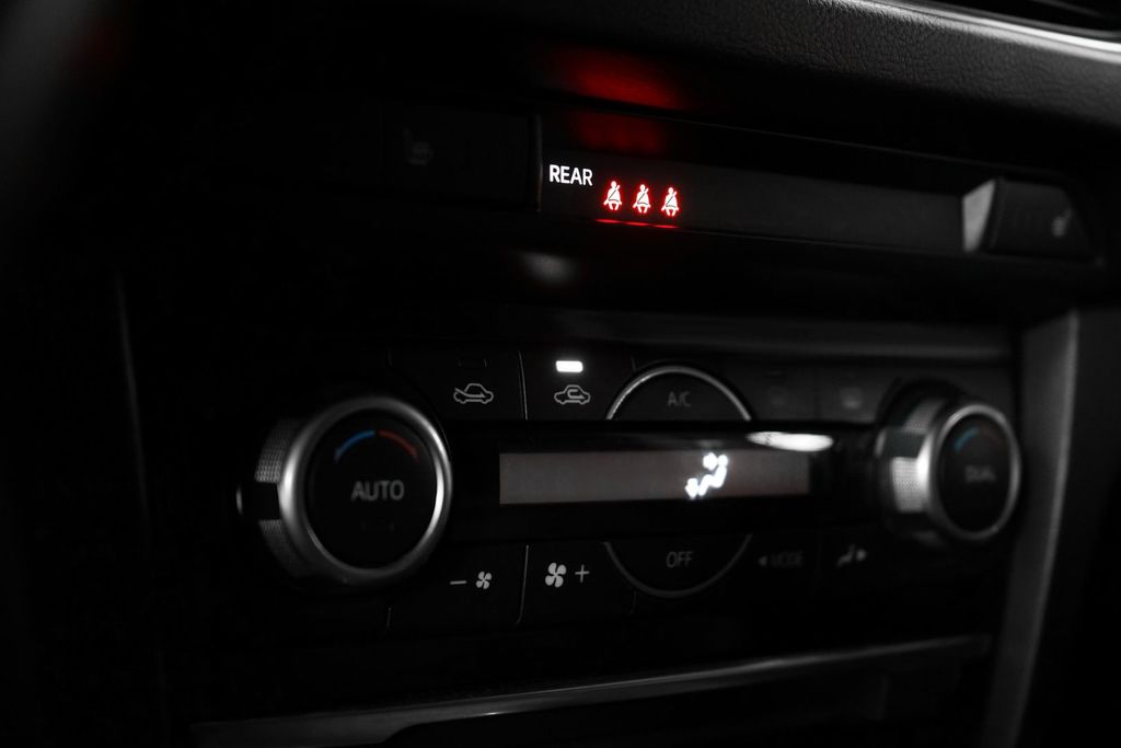 Mazda 6, 2015 год, 1 499 000 рублей, 13 фотография