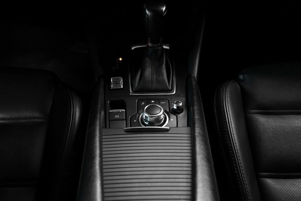 Mazda 6, 2015 год, 1 499 000 рублей, 15 фотография