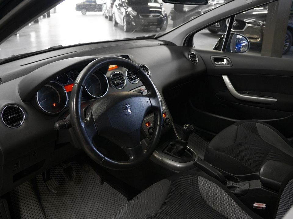 Peugeot 308, 2010 год, 399 000 рублей, 7 фотография