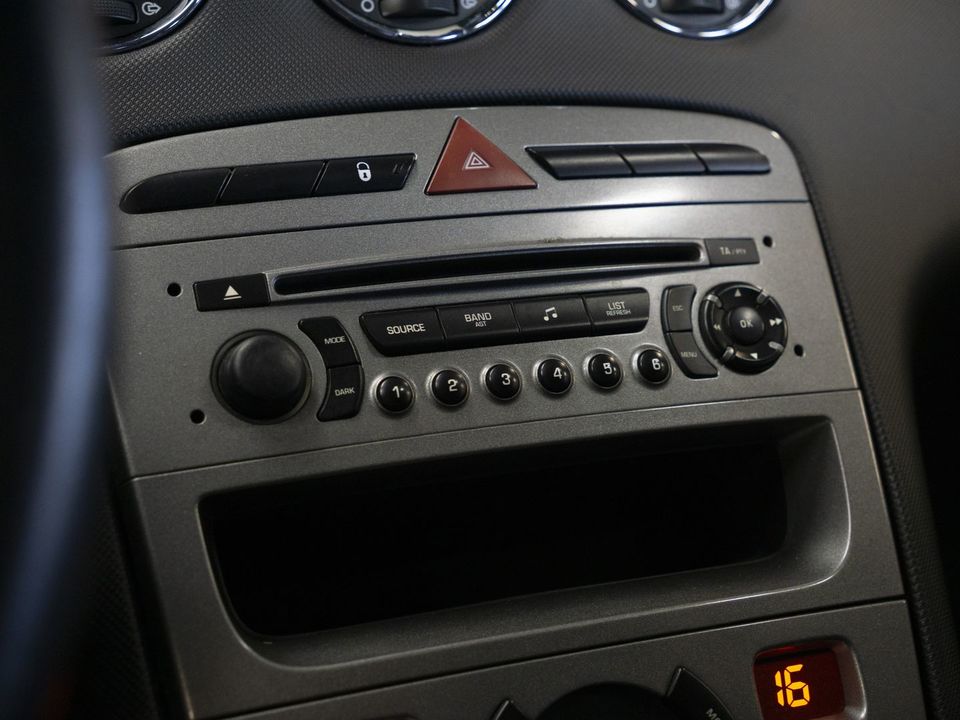 Peugeot 308, 2010 год, 399 000 рублей, 14 фотография