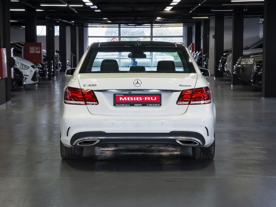Mercedes-Benz E-Класс, 2015 год, 2 249 000 рублей, 5 фотография