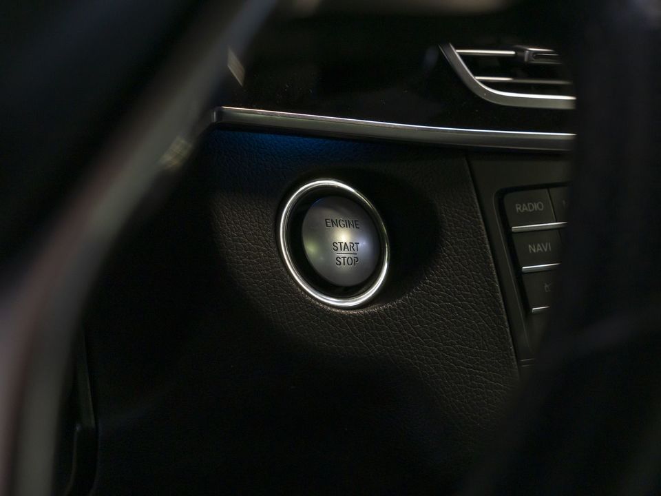 Mercedes-Benz E-Класс, 2015 год, 2 249 000 рублей, 13 фотография