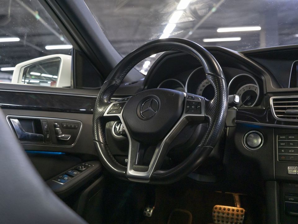 Mercedes-Benz E-Класс, 2015 год, 2 249 000 рублей, 17 фотография