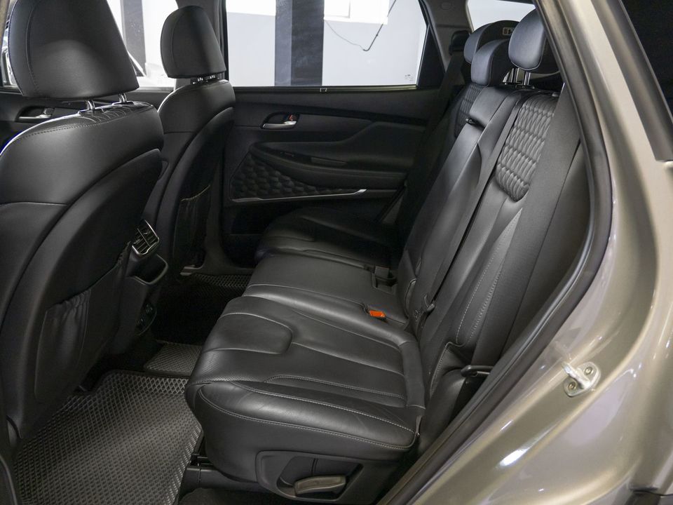 Hyundai Santa Fe, 2019 год, 2 349 000 рублей, 19 фотография