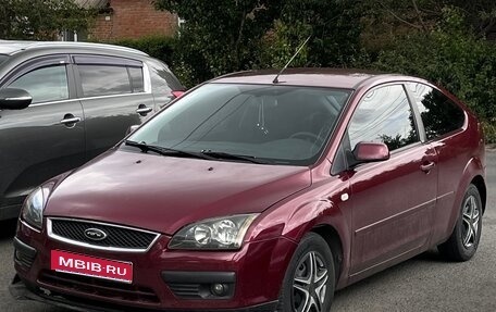 Ford Focus II рестайлинг, 2005 год, 570 000 рублей, 1 фотография