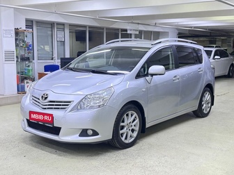 Toyota Verso, 2012 год, 1 049 000 рублей, 1 фотография