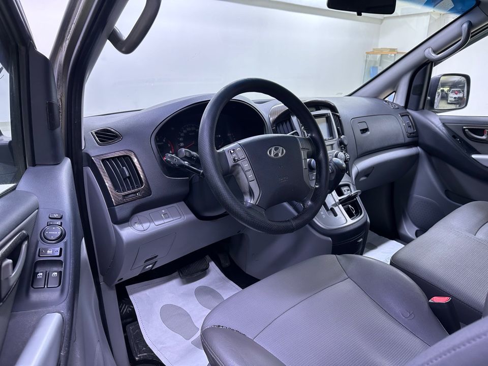 Hyundai Grand Starex, 2011 год, 1 340 000 рублей, 7 фотография