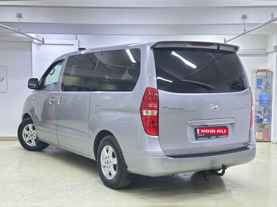 Hyundai Grand Starex, 2011 год, 1 340 000 рублей, 6 фотография